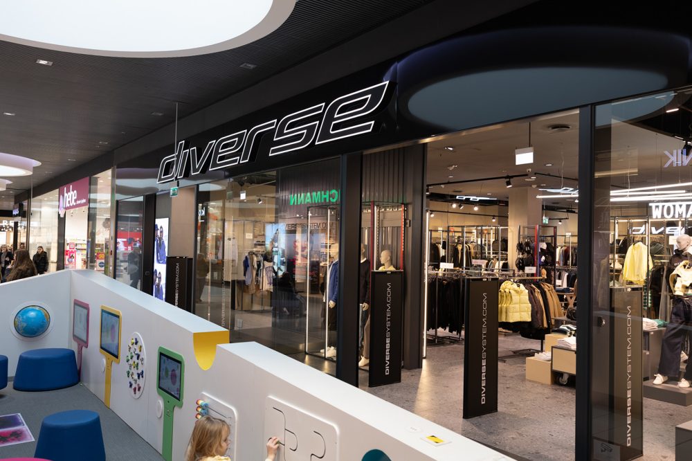 witryna sklepu diverse w galerii veneda