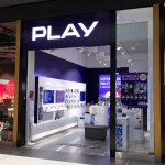 witryna salonu play w galerii veneda