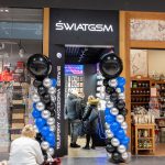 witryna sklepu świat gsm w galerii veneda