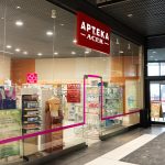 witryna sklepu apteka acer w galerii veneda